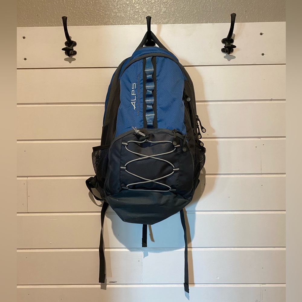Alps backpack, EUC!